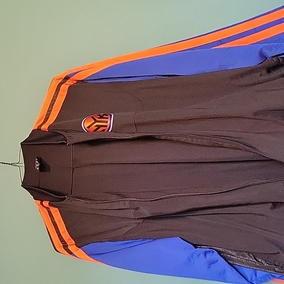 2x Adidas Knicks warm up jacket - Picture 5 of 7